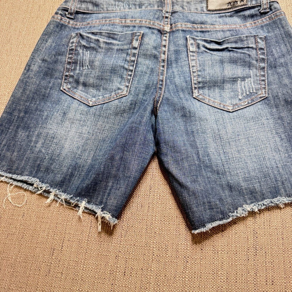 C Pink Blue Distressed Denim Cut Off Shorts Women Size 9 Frayed Hem Whiskered - Picture 10 of 11